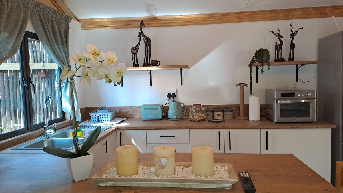 Kloof Cabin | SOH Simple Accomodation - Chic Cabin in Kloof