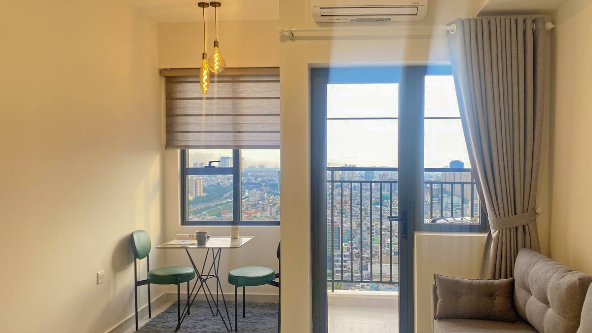 District 1 Apartment | ✨Soho✨Luxurious Balcony Flat with City View @D1
