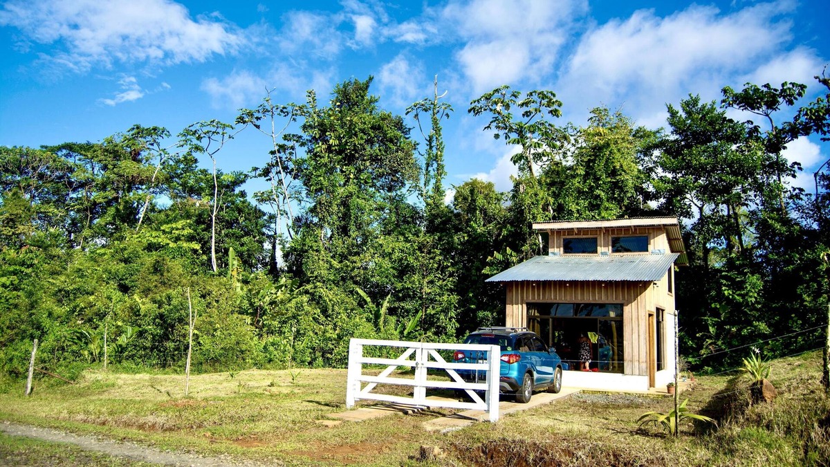 El Achiote Cabin | Solar Energy, 100% Private, Rustic Cabin, Rio Celeste
