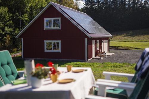 Aneby Apartment | Solar Lake Cottage