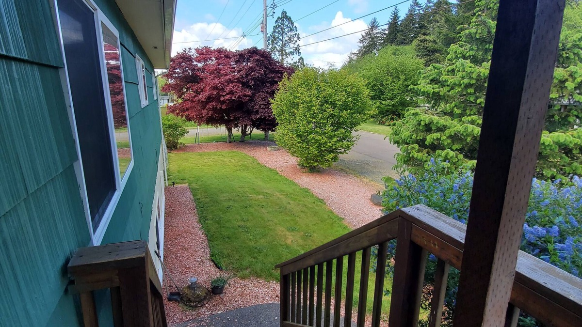 Warrenton House | Solar Powered 2bd home w/Boat parking & EV Charger