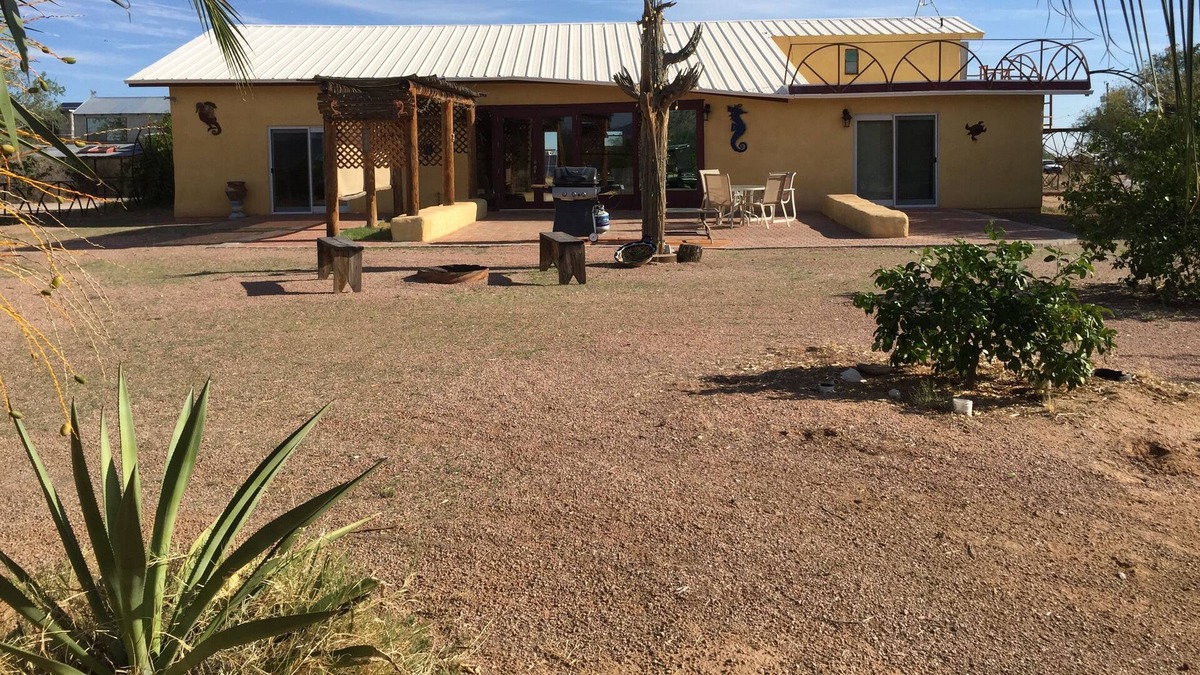 Maricopa House | Solar-Powered Environmentally-Friendly Retreat with Horse Arena
