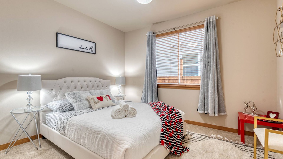 North Creek House | SOLAR VILLA: Relocation perfect. Relax here!