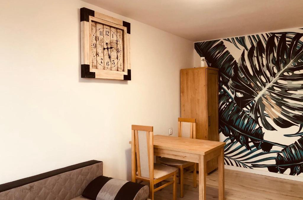 Zary Apartment | SOLE