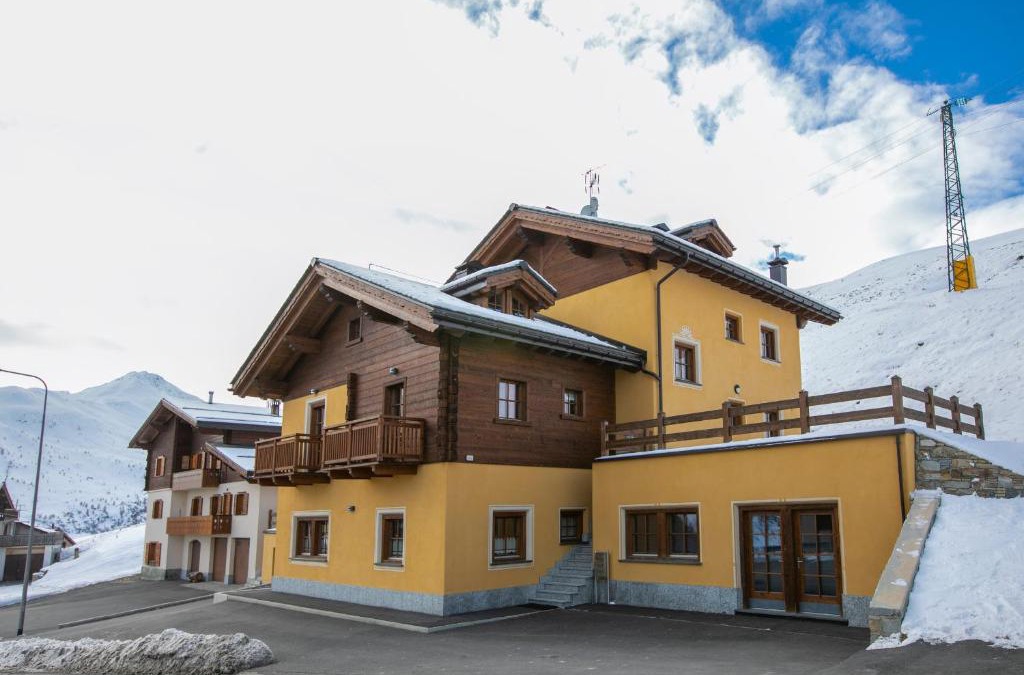 Sant'Anna Apartment | Sole Ski in- Ski out 50m - Happy Rentals