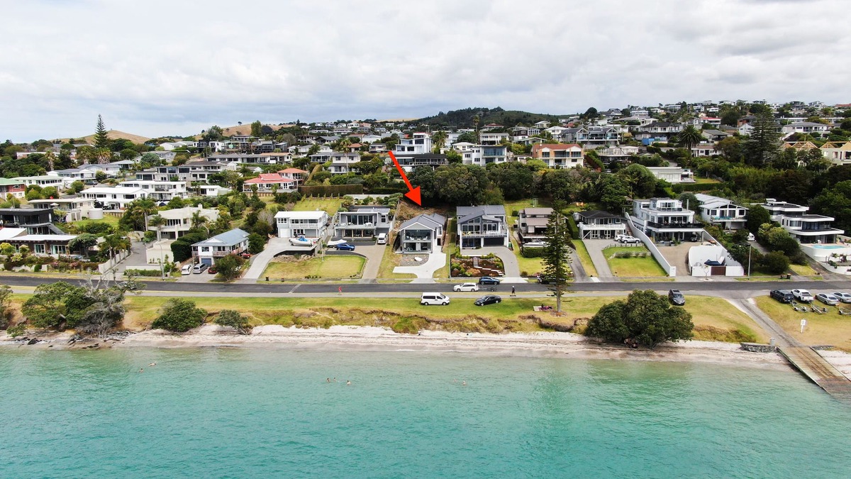 Maraetai Cottage | Soleil on Omana - Omana Beach Holiday Home
