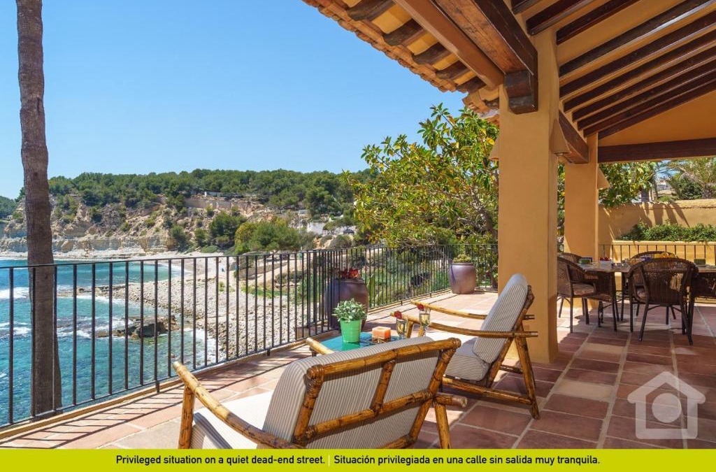 Benissa Coast Villa | SolHabitat Villa Big Blue