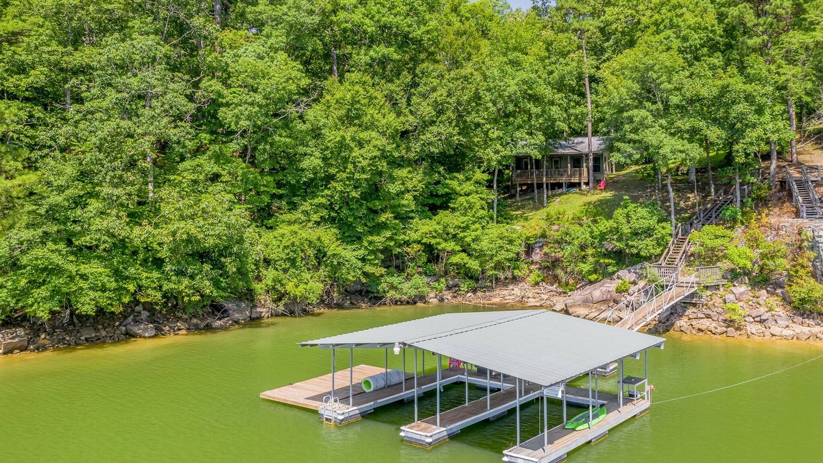 Crane Hill House | Soliloquy: 2 BR, 1 BA in Crane Hill, Sleeps 6