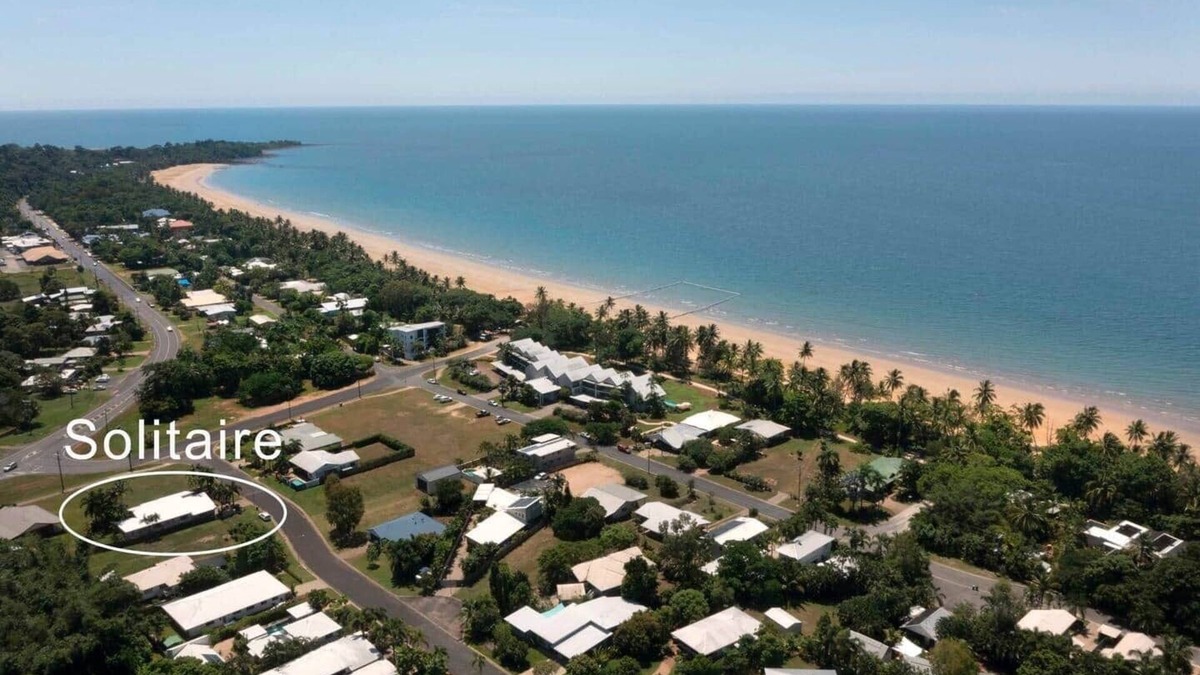 Mission Beach House | Solitaire - Tropical Style - 3 bedrooms