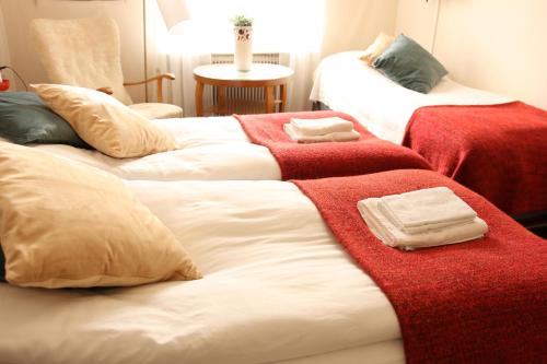 Asarum Hotel | Solsta Towers