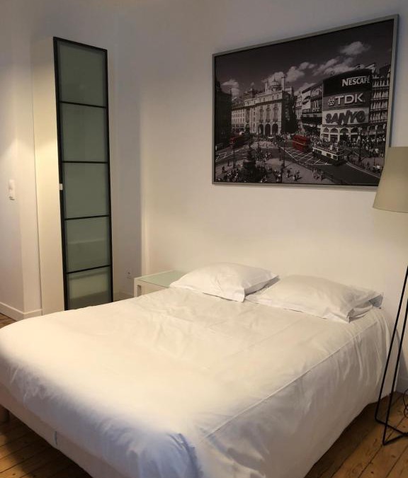 Peronne Apartment | Som-home