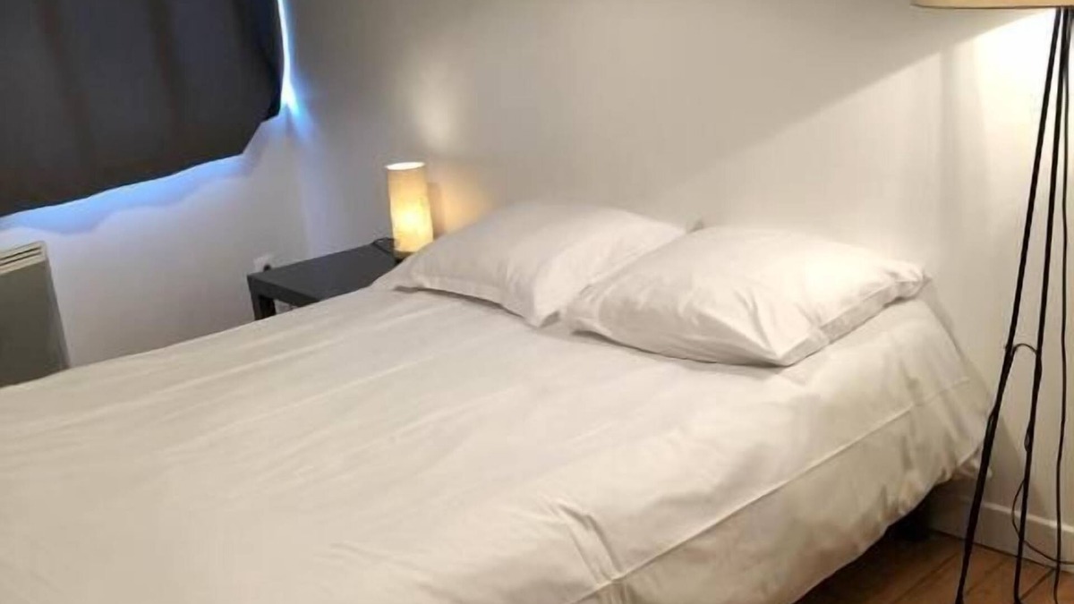 Peronne Apartment | Som'home