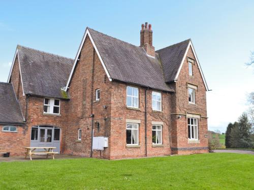 Denstone House | Somersal Farmhouse