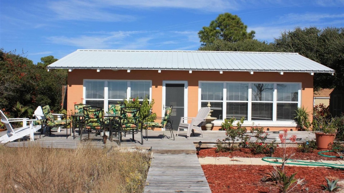 Alligator Point Cottage | "Somewhere In The Sun" Beachfront Cottage - Old Florida Style Hideaway