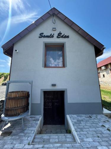 Somloszolos Apartment | Somló Éden