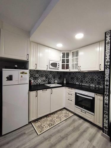 Canfranc-Estacion Apartment | Somport bienvenidos a Canfranc Family