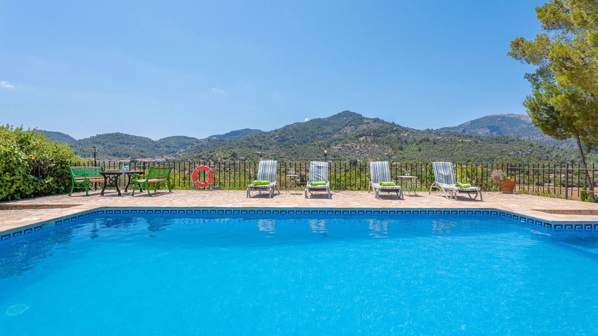 Mancor de la Vall Villa | SON DURÍ - Villa with private pool in Mancor de la Vall. Free WiFi