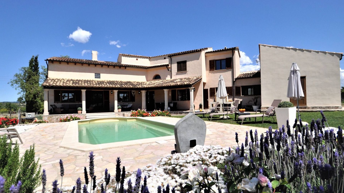 Caimari Villa | SON RUBI Finca for 7 in Selva with Pool