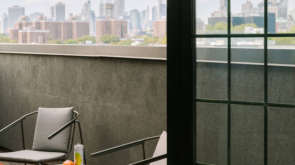 Gowanus Apartment | Sonder The Industrialist | Superior Queen Room w/Balcony