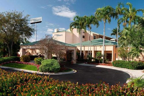 Miami Lakes Hotel | Sonesta Select Miami Lakes