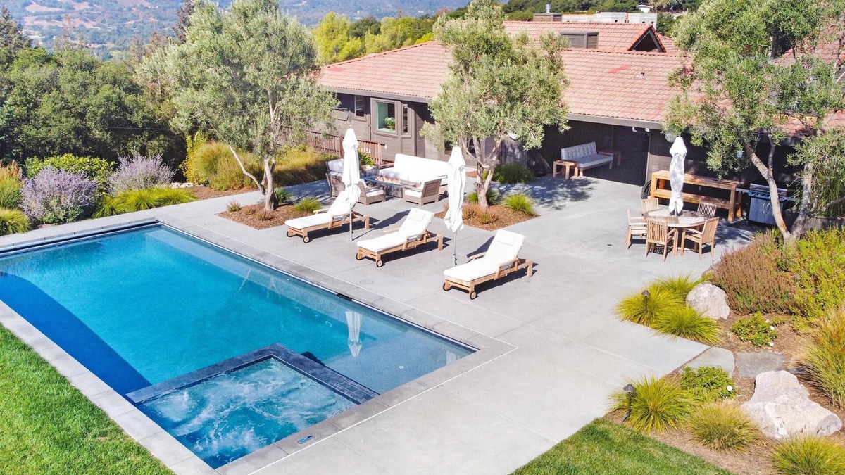 Fetters Hot Springs-Agua Caliente House | Sonoma Hilltop Estate with 3 Bedrooms and Pool - Includes Wine Tasting Passport