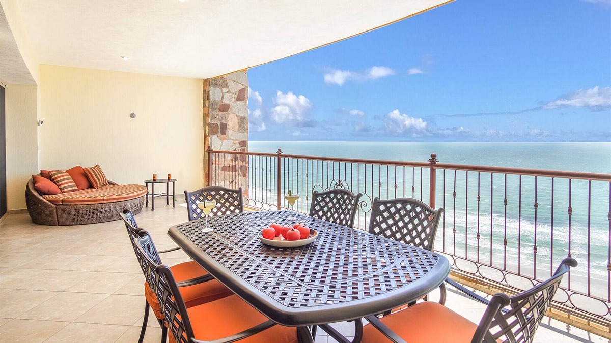 Bella Vista Condo | Sonoran Sky 1402 Living The Good Life Modern Oceanfront Condo