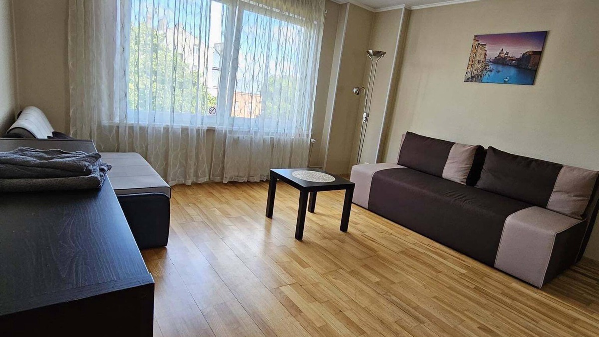 Liepaja Apartment | Soothing 1-bedroom apartment in Liepāja with WiFi access