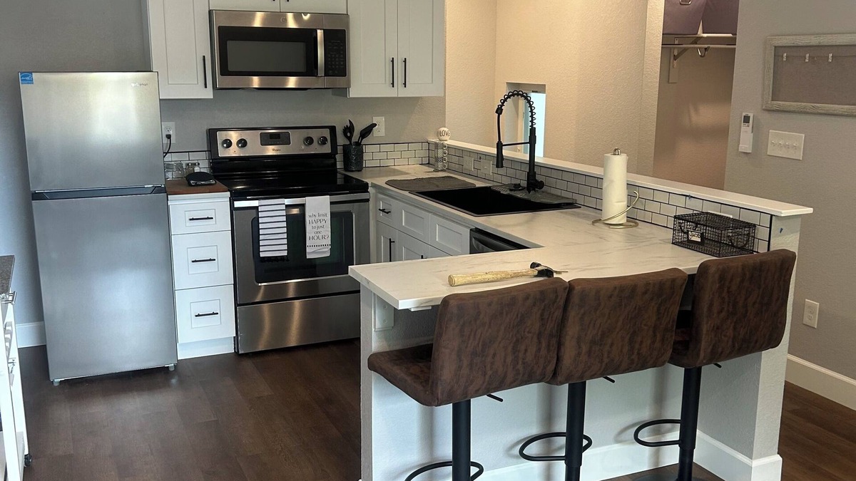 Lafayette Apartment | Soothing 2-bedroom apartment with AC close to Boulder/Denver
