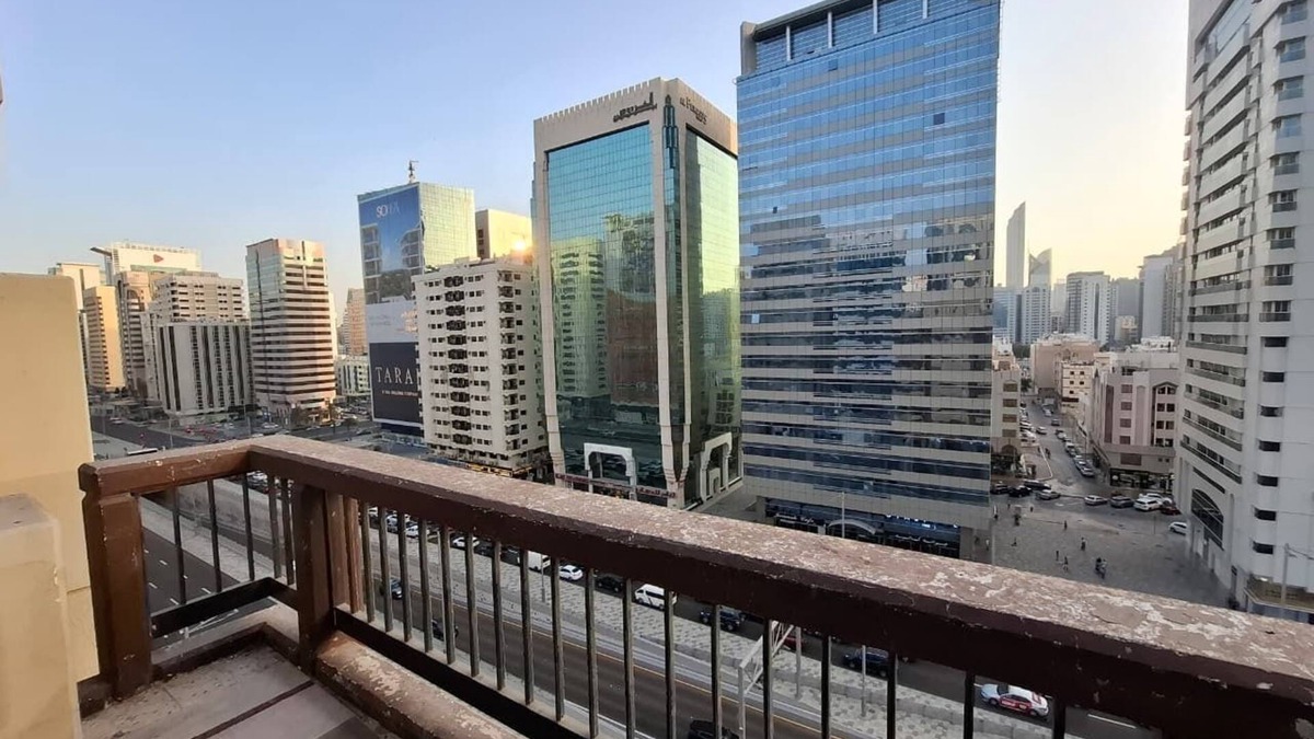 Al Zahiyah Apartment | Soothing apartment with AC in fabulous Abu Dhabi - ROOM ONLY