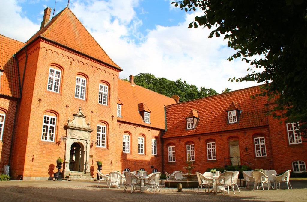 Skanderborg Municipality Hotel | Sophiendal Manor
