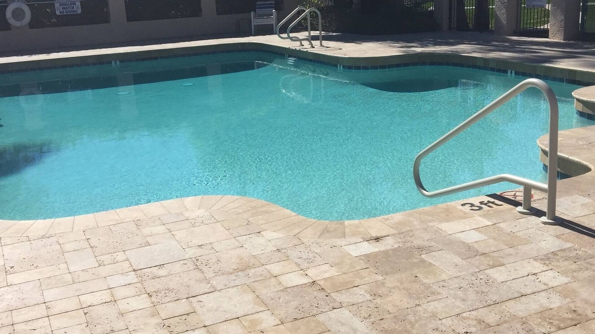 Dobson Ranch Condo | Sophisticated 1 bedroom condo with pool!