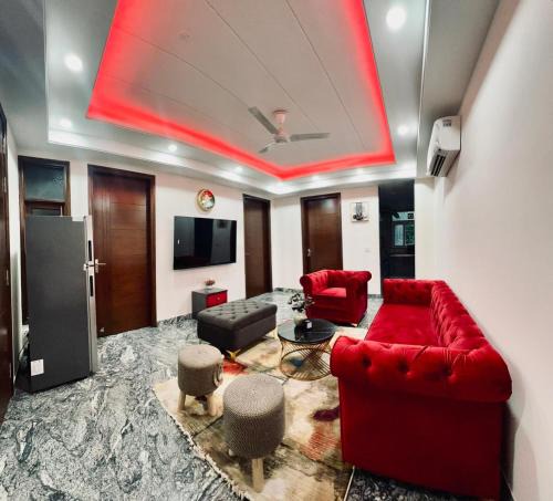 Chhatarpur Apartment | SOQU - South of Qutub 3BHK Luxury Apartments