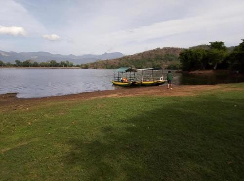 Mahiyanganaya Other | Sorabora like view camps