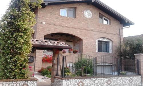 Rho House | Sosta Fiera B&B