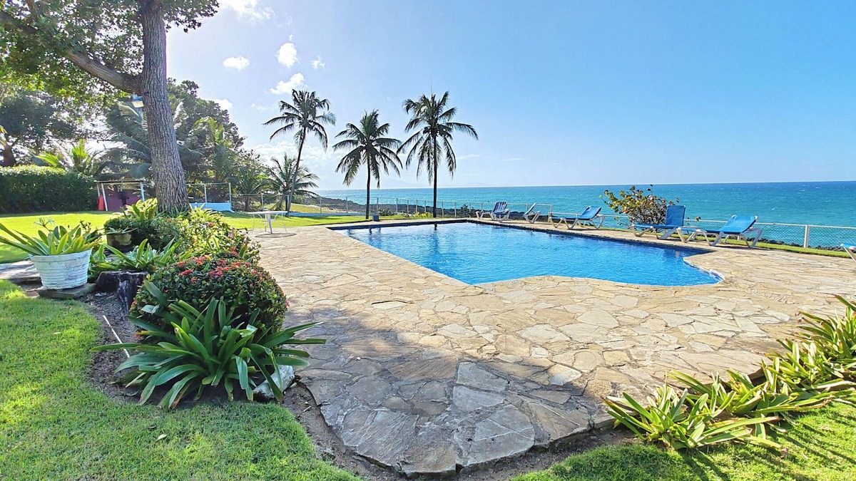 Playa Chiquita Villa | Sosua Bachelor Party 9 BR Oceanfront Mansion Near Beach
