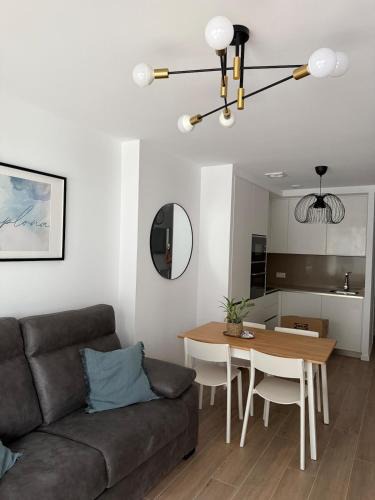 Santa Maria la Real Apartment | Soto Deluxe by Clabao