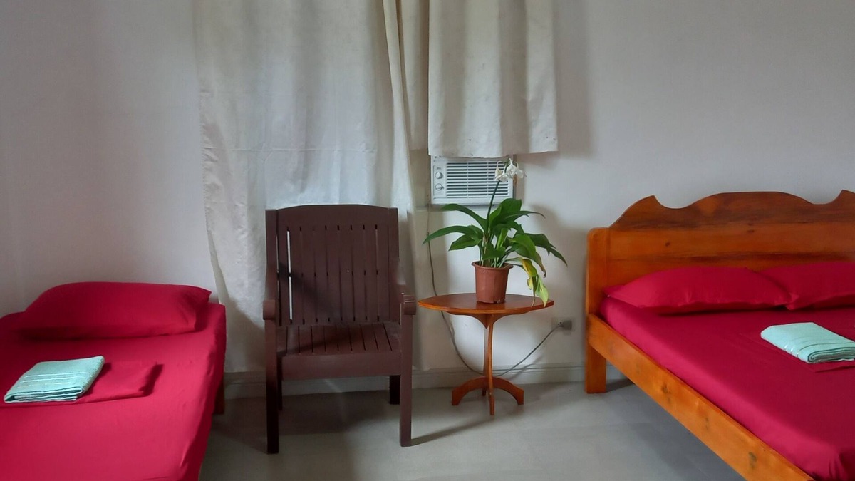 Badian House | Soul Travellers Room with a View