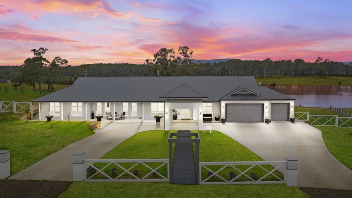 Millfield House | Soulful Grande Manor with mineral pool on private acres