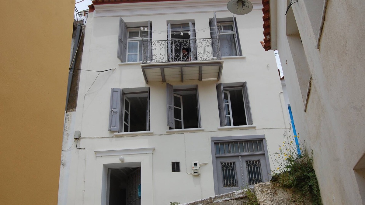 Plomari House | Soultana's Antique House