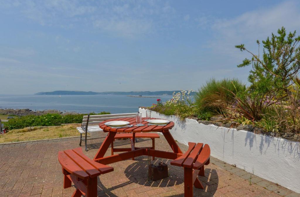 Down Thomas House | SoundView