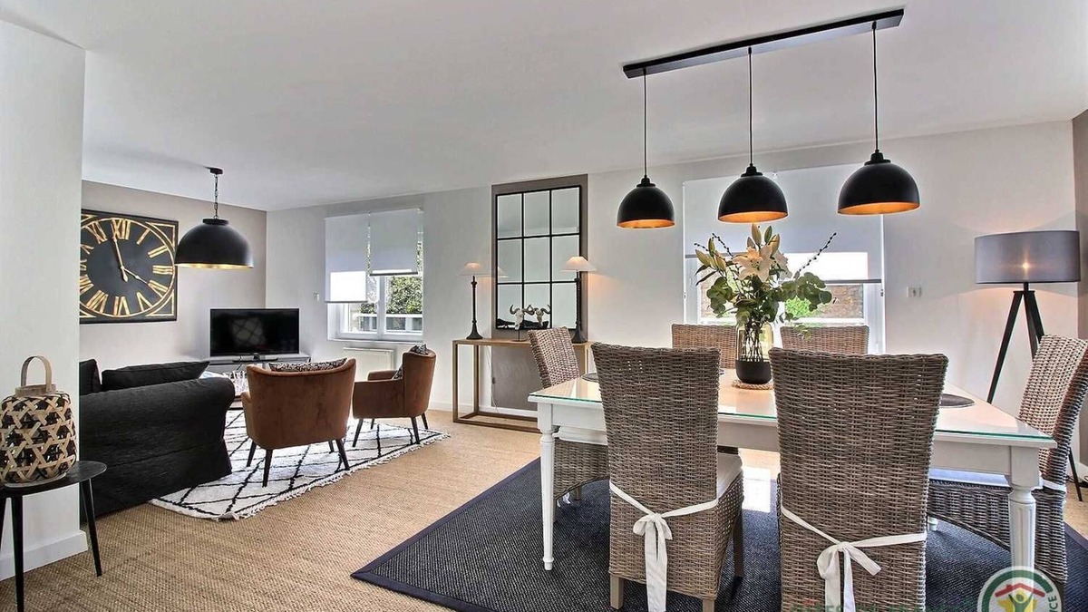 Crehen House | Sous le Cerisier - CREHEN