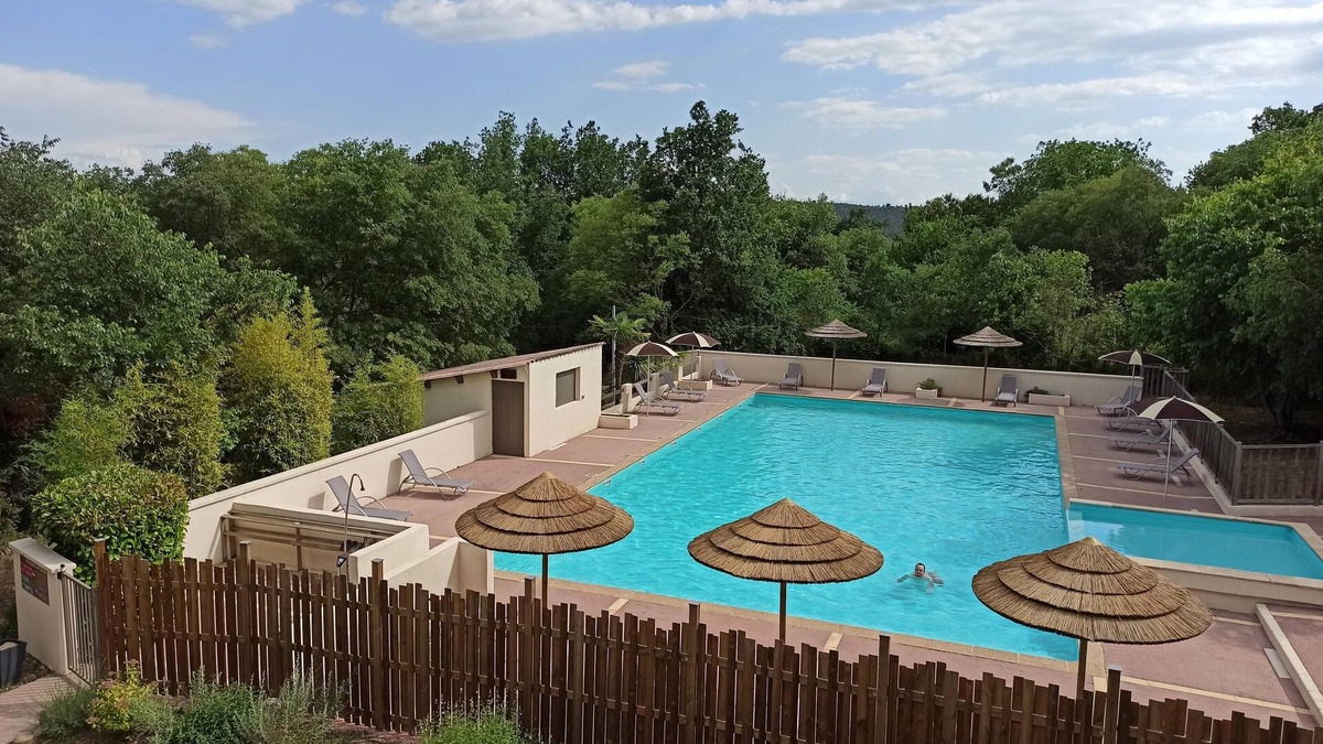 Montreal Ski Chalet | South Ardèche, quiet chalet 6 for families with children and summer activities