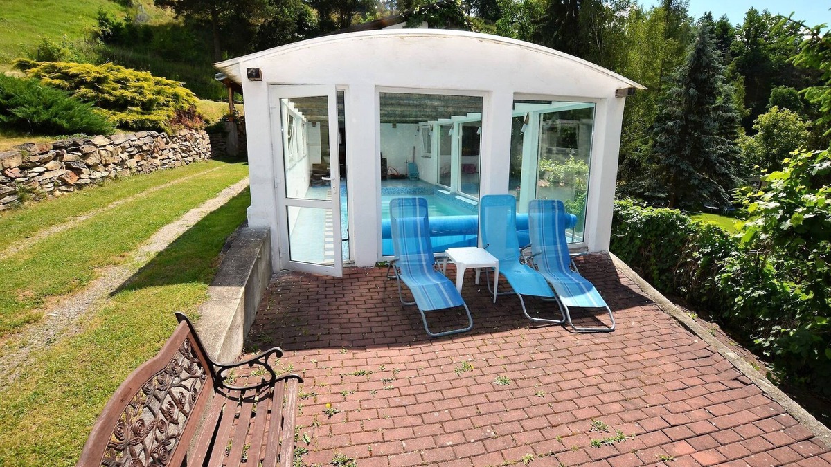 Bechyne Villa | South Bohemia Family Escape