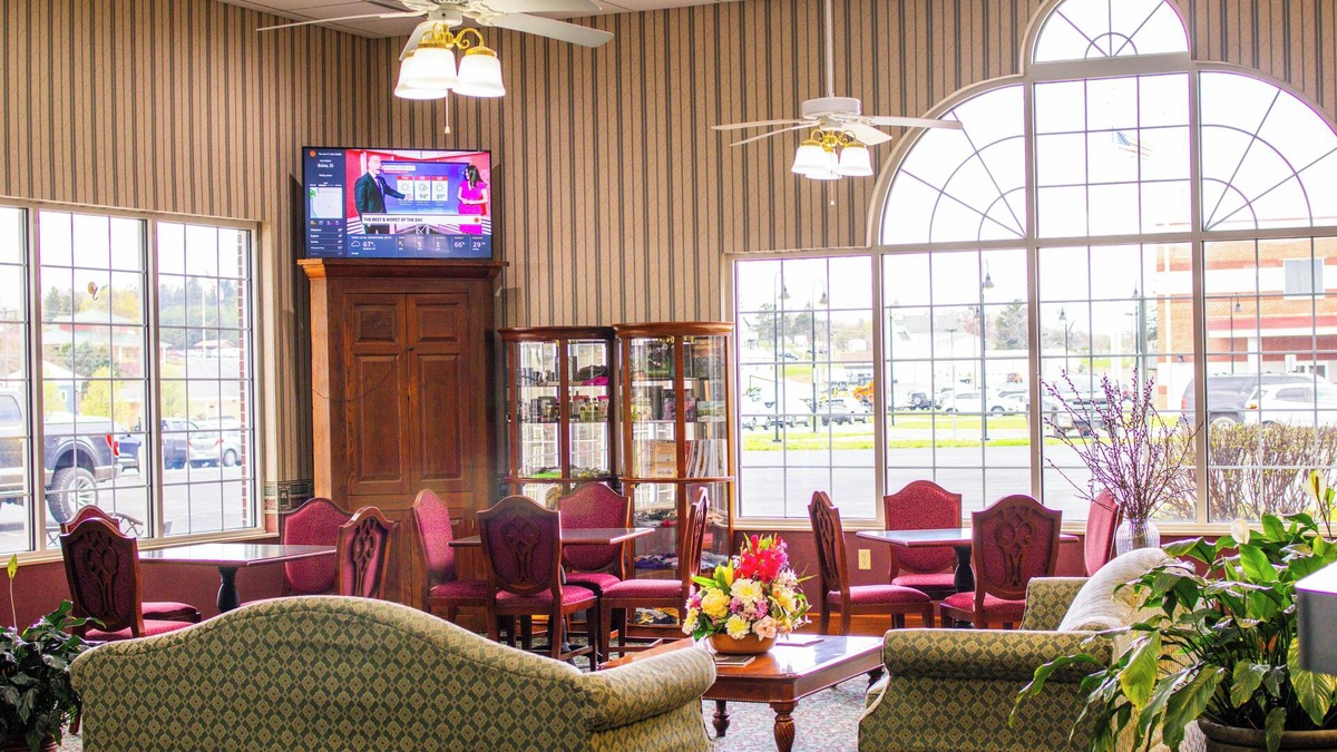 Sunrise Summit Hotel | South Branch Inn Romney