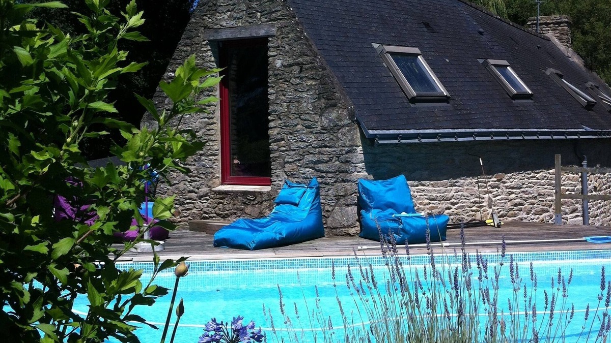 Locqueltas House | South Brittany, countryside side