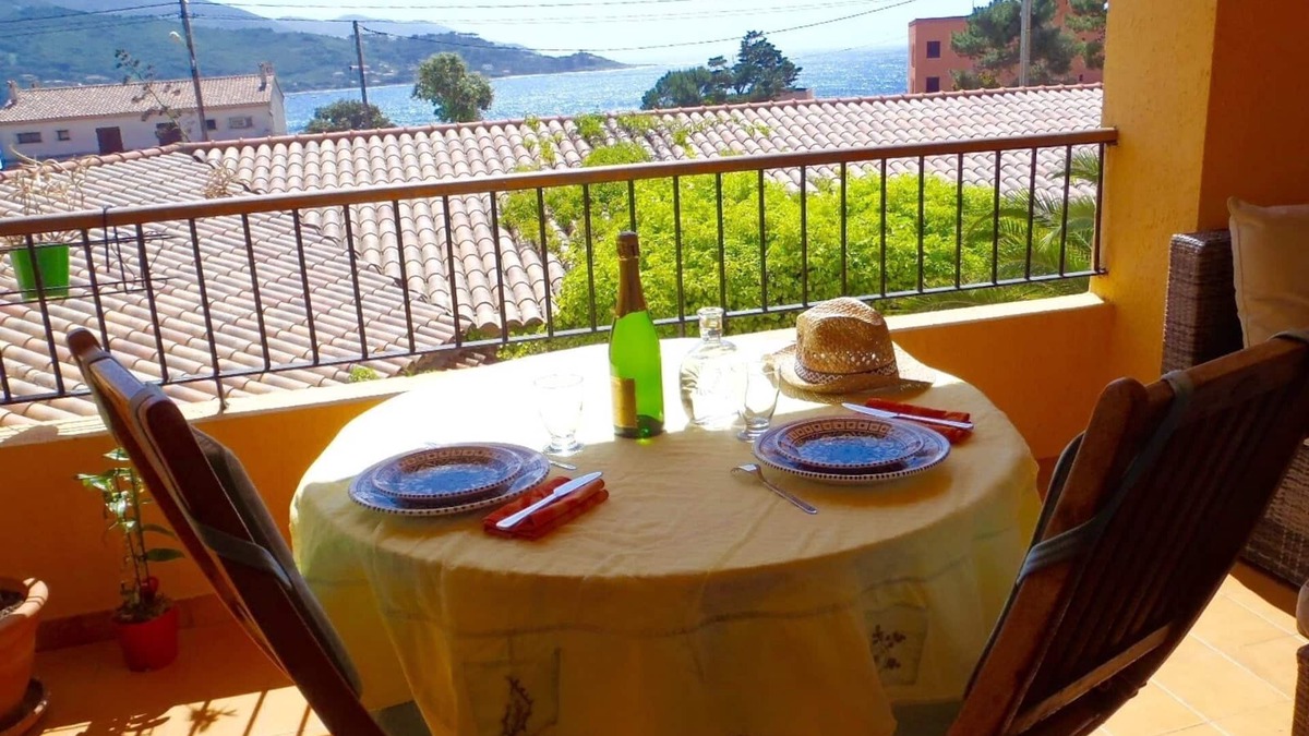 Calcatoggio Apartment | South Corsica Rental 2-4 persons