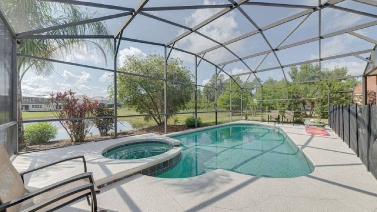 Veranda Palms Villa | South Facing Pool and Spa on Water Conservation Area in Gated Community
