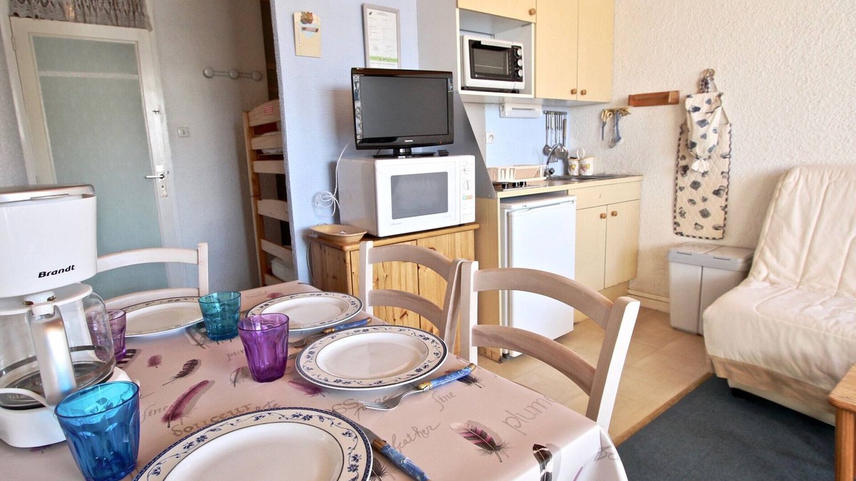 Chamrousse Apartment | South-facing studio with balcony, near slopes and shops