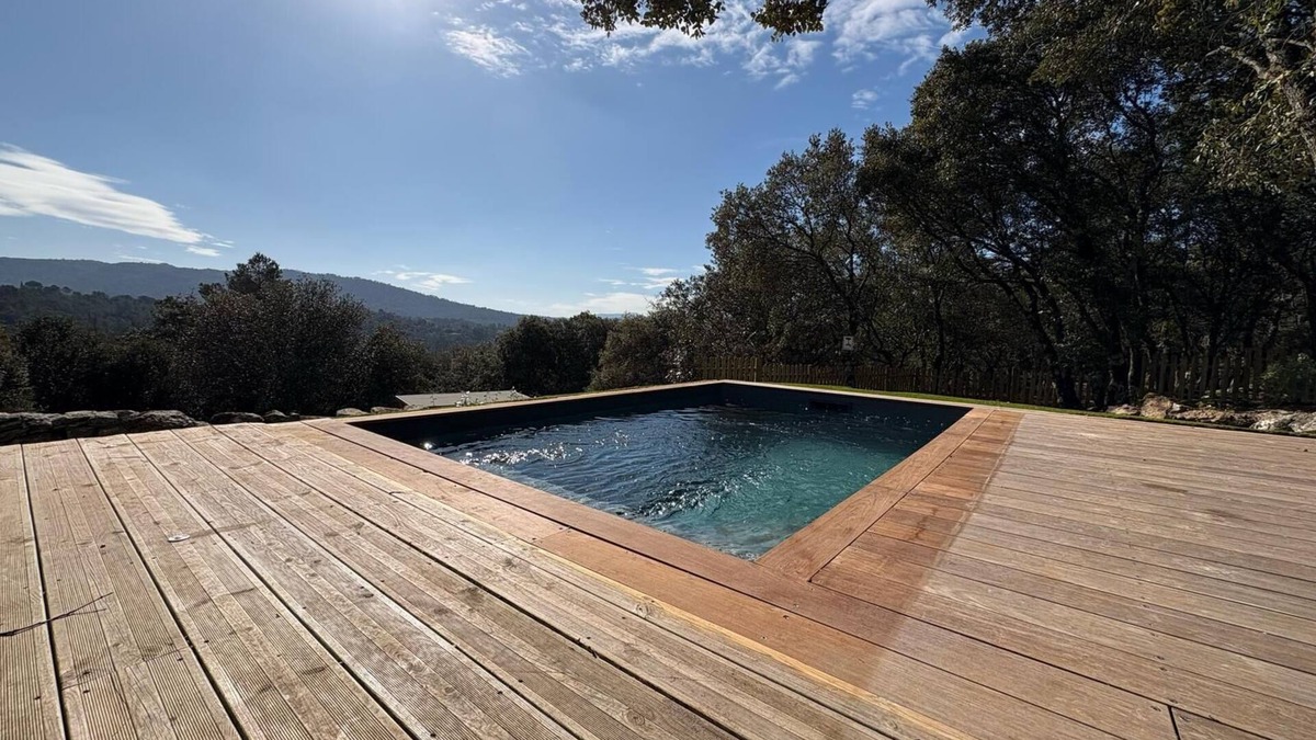 Bras Villa | South France, A/C independent villa, 6 guests, 3 suites, heated private pool