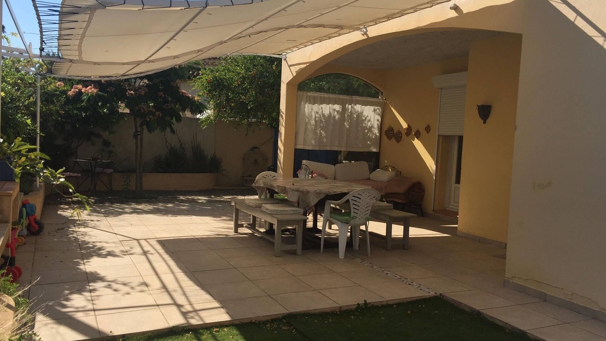 Beziers House | South-France-Hérault-Mer-Campagne-Villa-Baby equipment-Pets accepted-